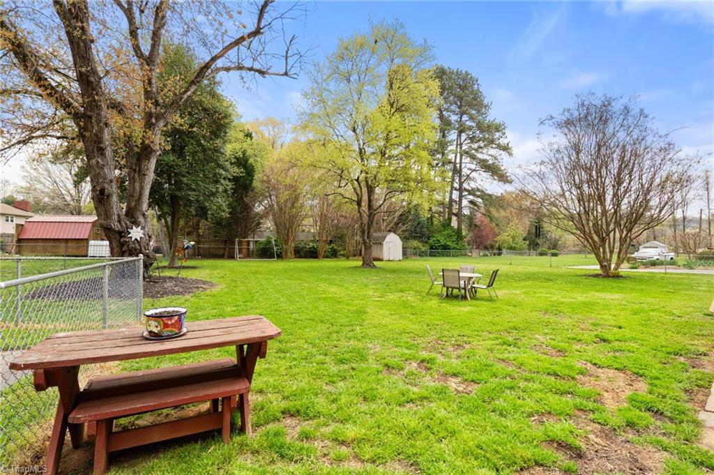 2110 Whitney Road Winston-Salem, NC 27106 - Photo 44 of 50