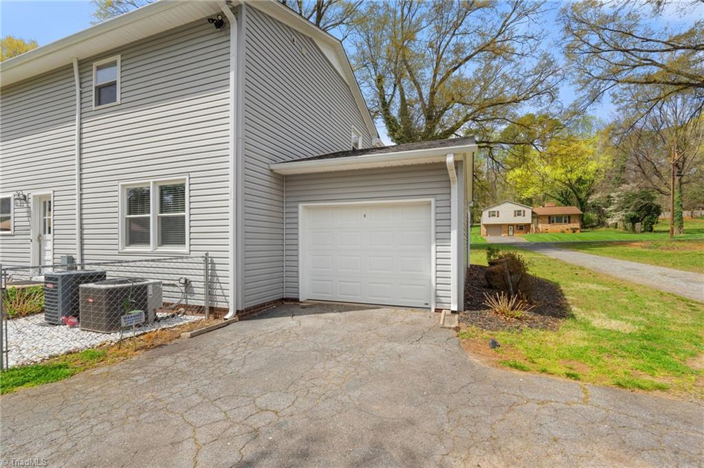 2110 Whitney Road Winston-Salem, NC 27106 - Photo 45 of 50