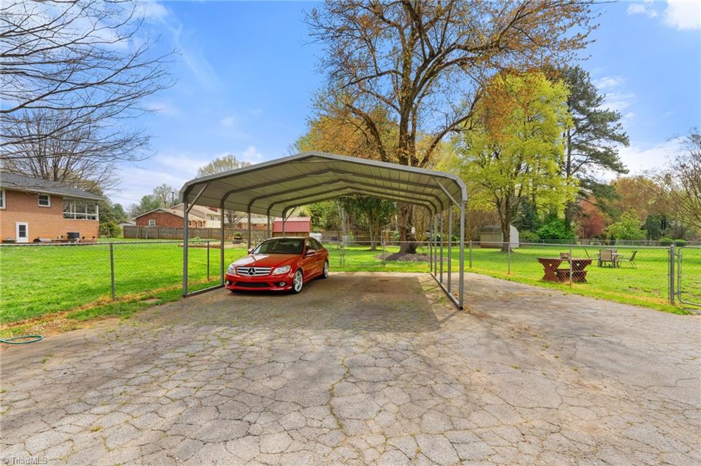 2110 Whitney Road Winston-Salem, NC 27106 - Photo 46 of 50