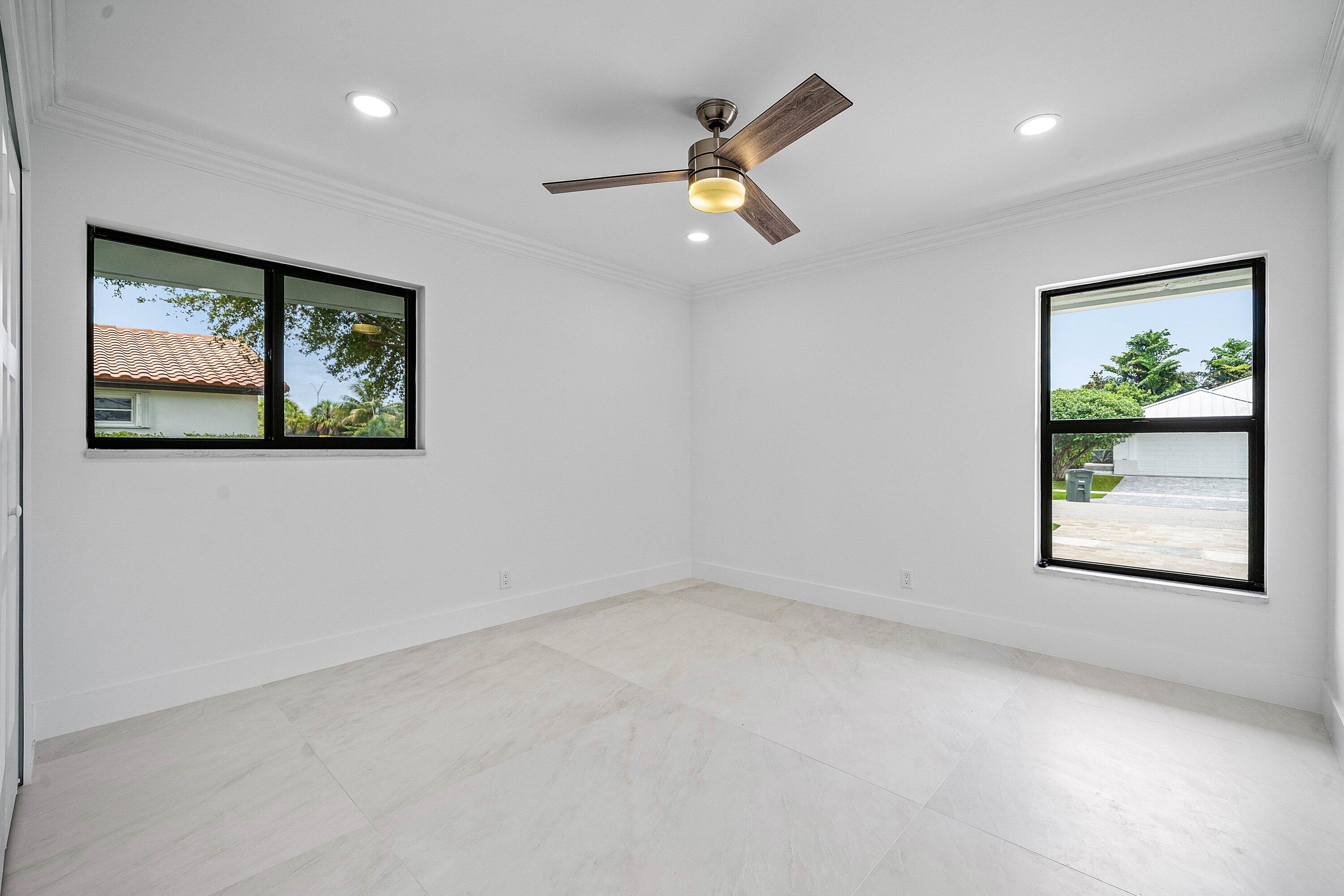 1520 Southwest 17th Street Boca Raton, FL 33486 - Photo 28 of 47 033-1520Southwest17thStreet-BocaRaton-FL