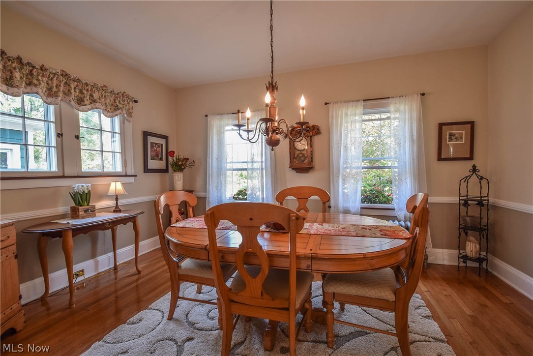 3006 Yorkshire Road Cleveland, OH 44118 - Photo 6 of 31 Gallery Image 6