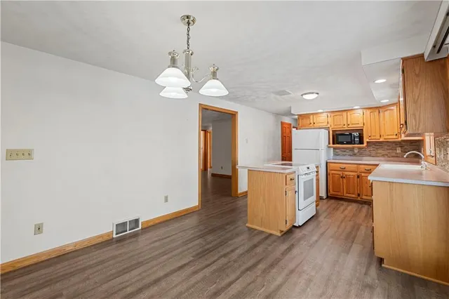 $338,000 | 230 Roebling Drive, Saxonburg, PA 16056