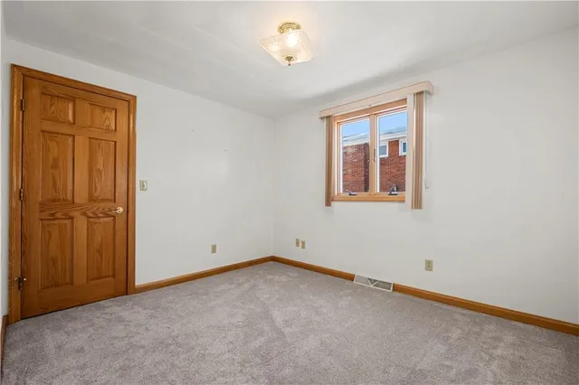 $338,000 | 230 Roebling Drive, Saxonburg, PA 16056