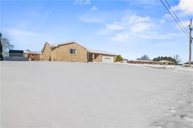 $338,000 | 230 Roebling Drive, Saxonburg, PA 16056