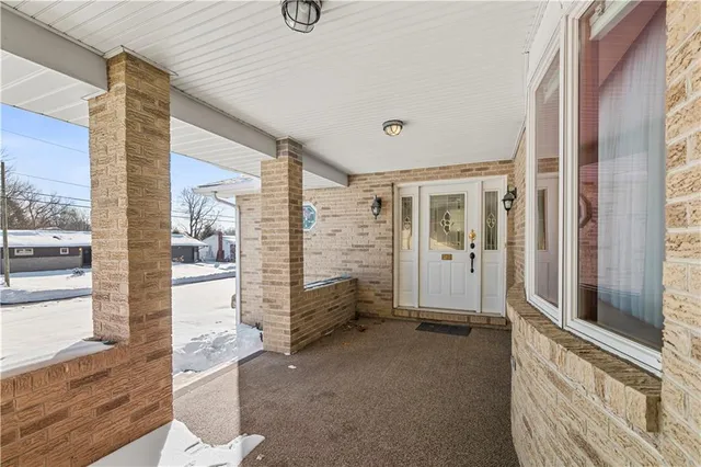 $338,000 | 230 Roebling Drive, Saxonburg, PA 16056