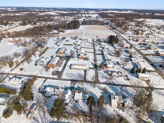 $338,000 | 230 Roebling Drive, Saxonburg, PA 16056