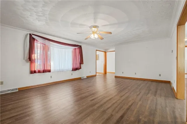 $338,000 | 230 Roebling Drive, Saxonburg, PA 16056