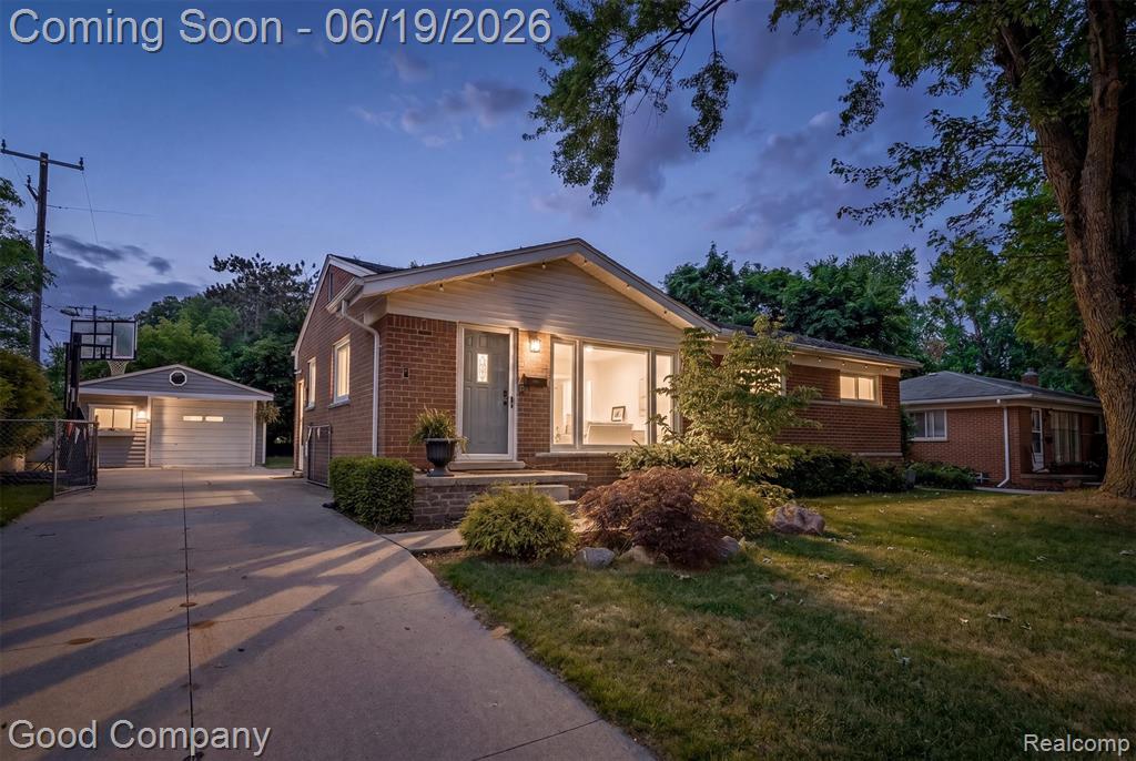 1390 Catalpa Drive Rochester, MI 48307 - Photo 20 of 21