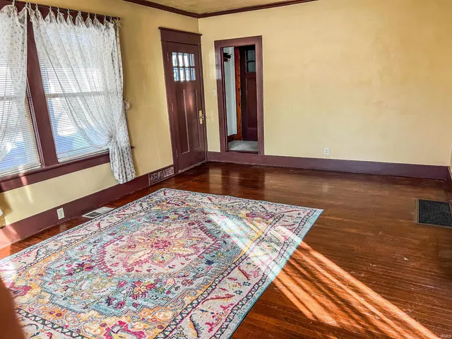 $230,000 | 472 Penn Avenue, Fort Wayne, IN 46805