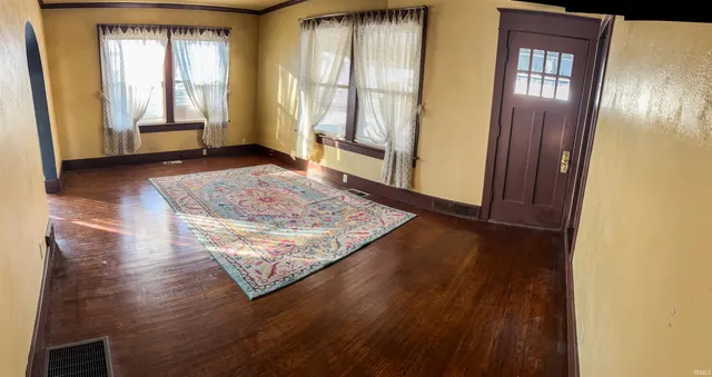 $230,000 | 472 Penn Avenue, Fort Wayne, IN 46805