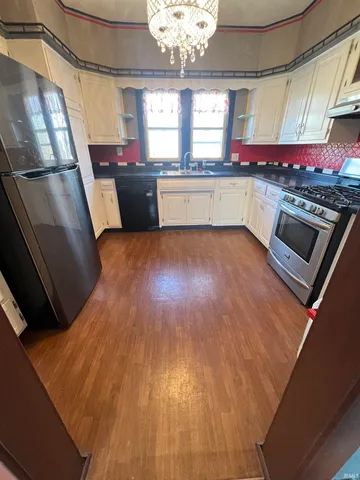 $230,000 | 472 Penn Avenue, Fort Wayne, IN 46805