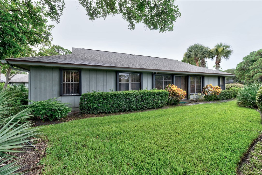 738 Timber Ridge Trail Southwest, Unit 2 Vero Beach, FL 32962 - Photo 21 of 36 Gallery Image 21