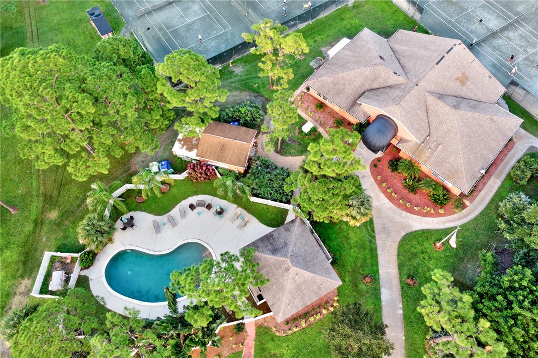 738 Timber Ridge Trail Southwest, Unit 2 Vero Beach, FL 32962 - Photo 35 of 36 Gallery Image 35