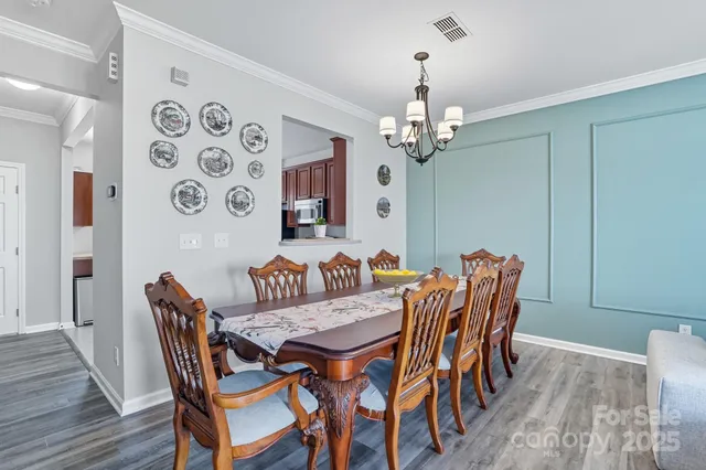 $379,900 | 15815 Castle Watch Avenue, Charlotte, NC 28277