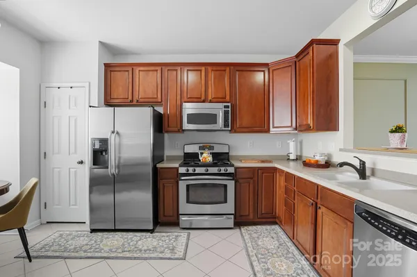 $372,900 | 15815 Castle Watch Avenue, Charlotte, NC 28277