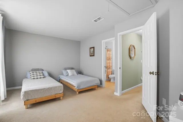 $379,900 | 15815 Castle Watch Avenue, Charlotte, NC 28277