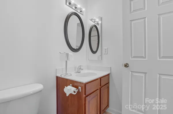 $372,900 | 15815 Castle Watch Avenue, Charlotte, NC 28277