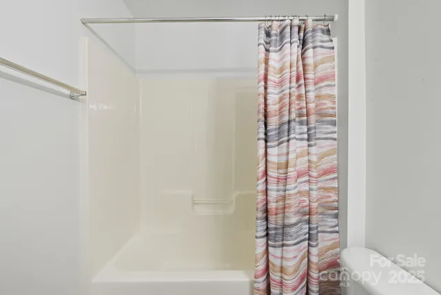 $379,900 | 15815 Castle Watch Avenue, Charlotte, NC 28277