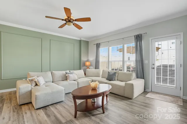 $379,900 | 15815 Castle Watch Avenue, Charlotte, NC 28277