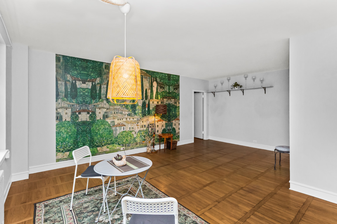 1585 Ridge Avenue, Unit 404 Evanston, IL 60201 - Photo 5 of 17