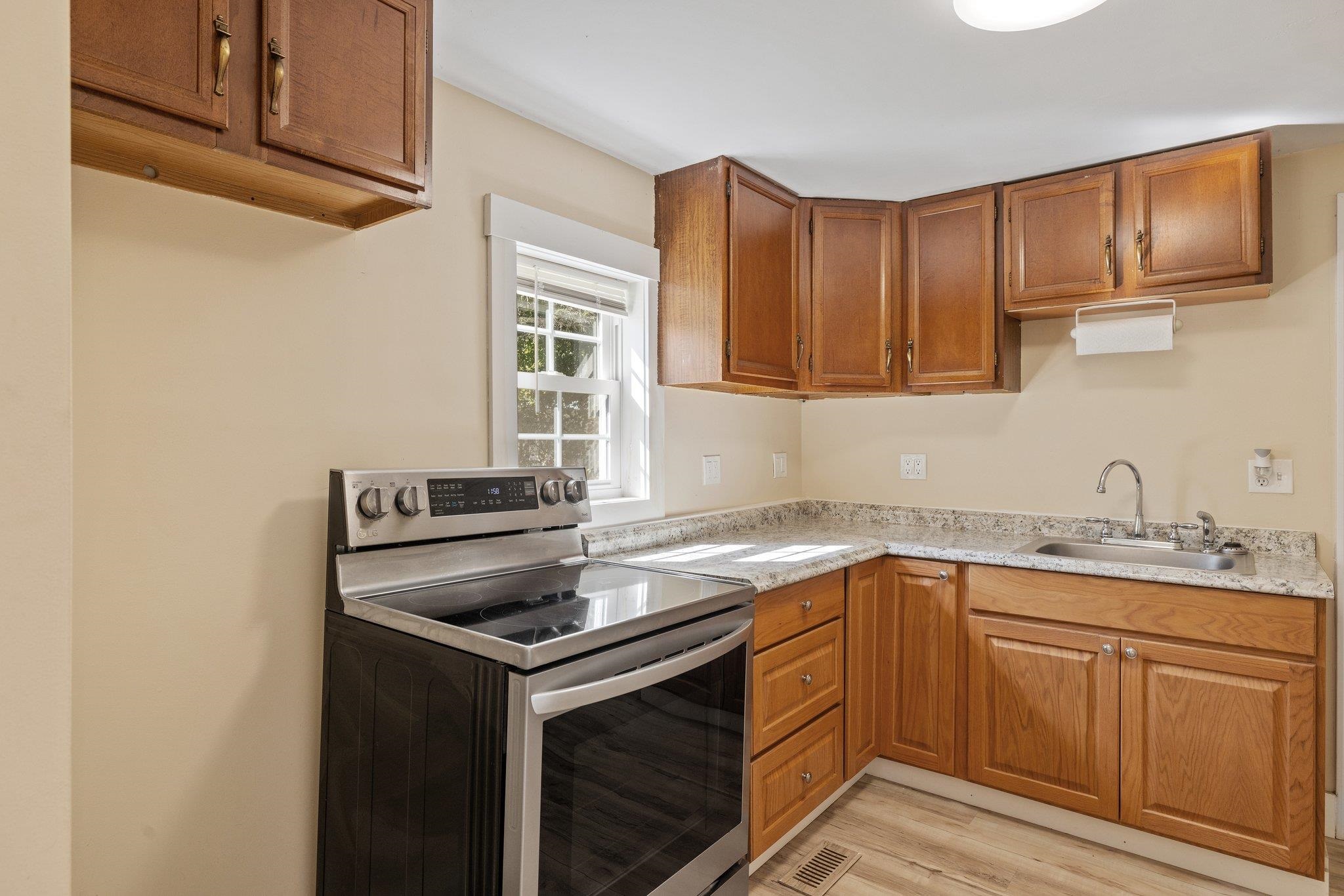 260 Beach Pond Road Wolfeboro, NH 03894 - Photo 6 of 40
