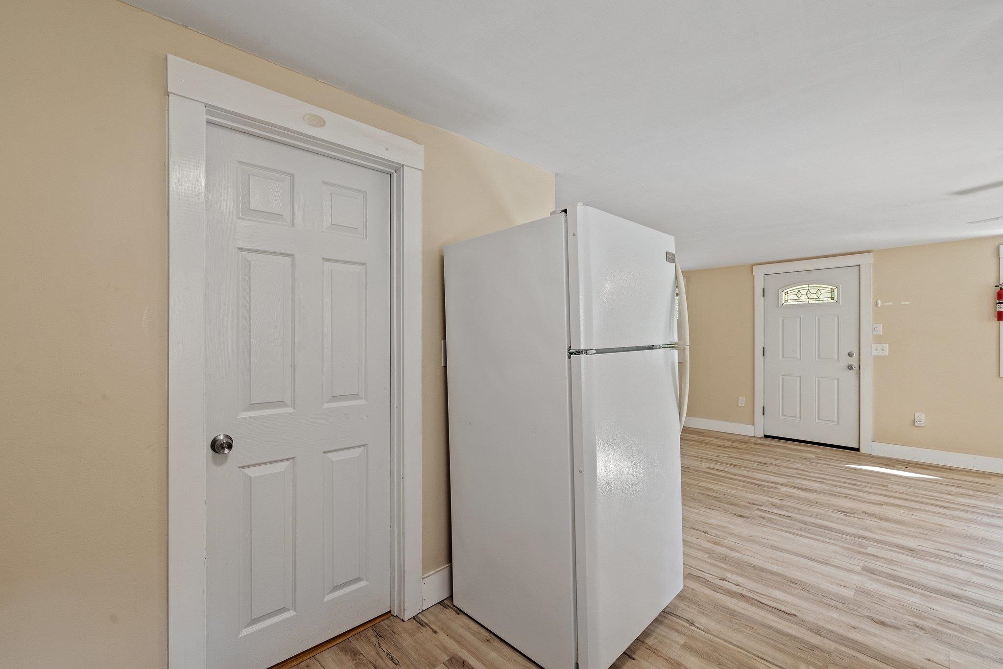 260 Beach Pond Road Wolfeboro, NH 03894 - Photo 8 of 40