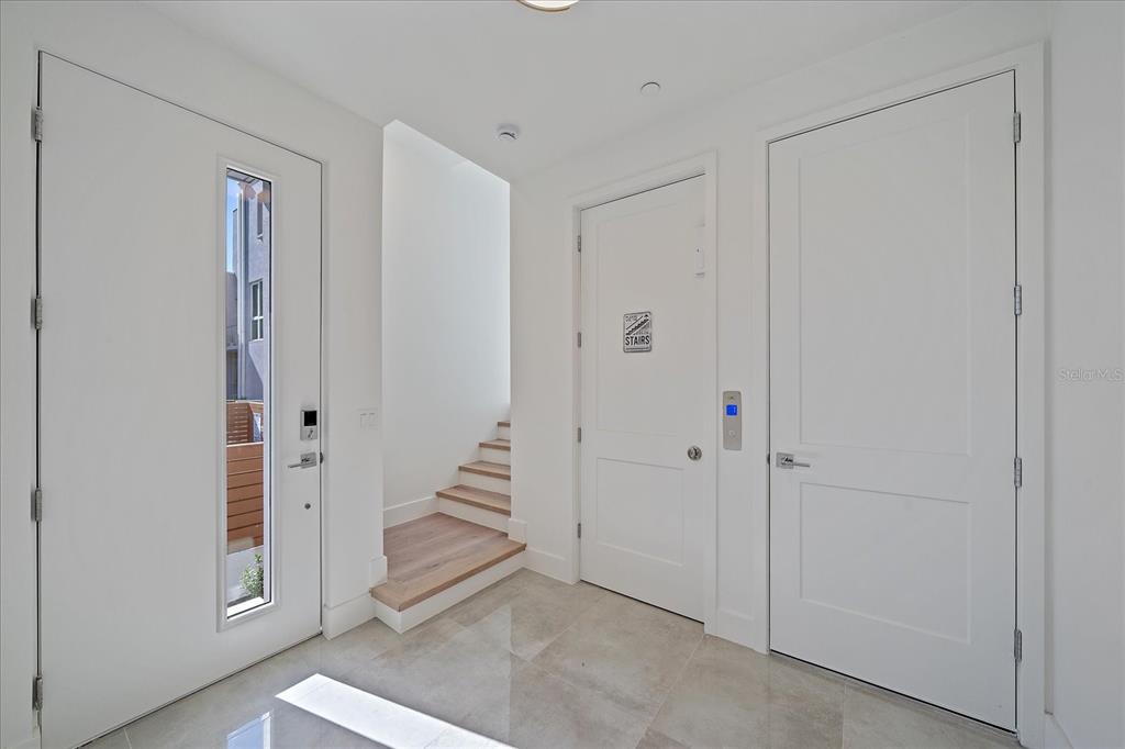 1720 Alderman Street Sarasota, FL 34236 - Photo 17 of 43