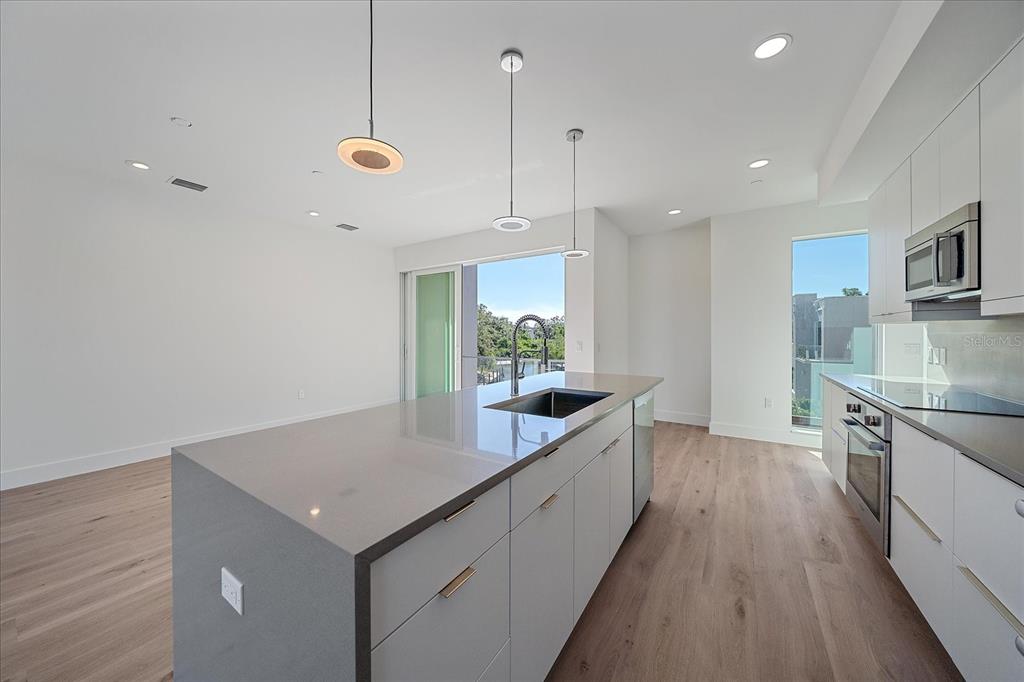 1720 Alderman Street Sarasota, FL 34236 - Photo 23 of 43