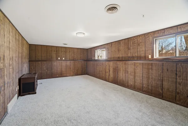 $274,900 | 760 Mc Arthur Street, Fond du Lac, WI 54935