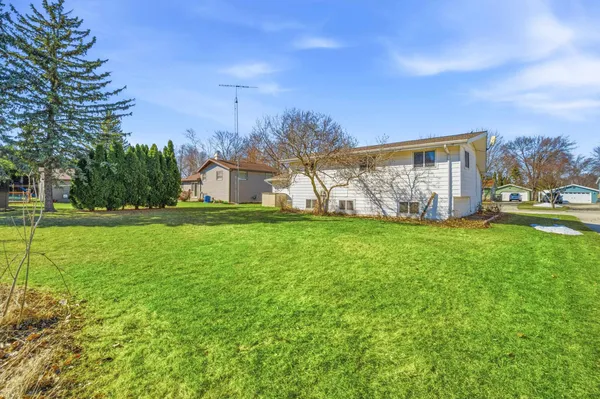 $274,900 | 760 Mc Arthur Street, Fond du Lac, WI 54935