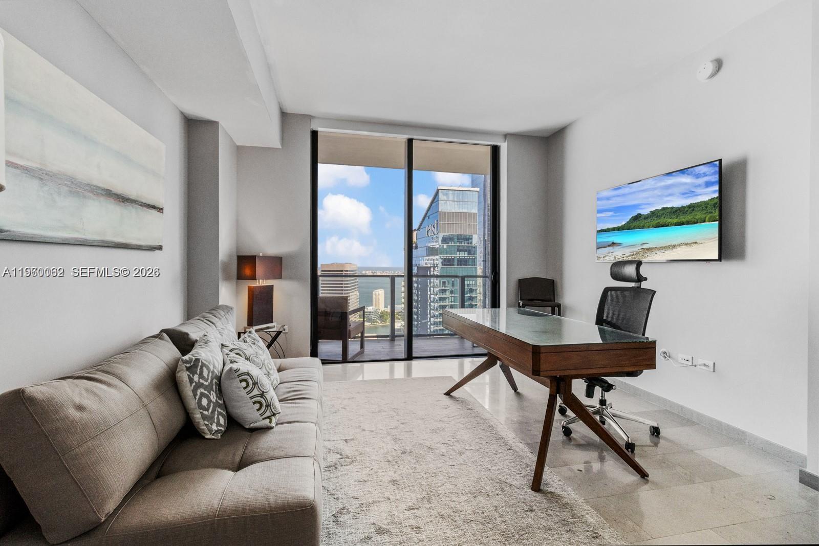 88 Southwest 7th Street, Unit 3909 Miami, FL 33130 - Photo 2 of 20