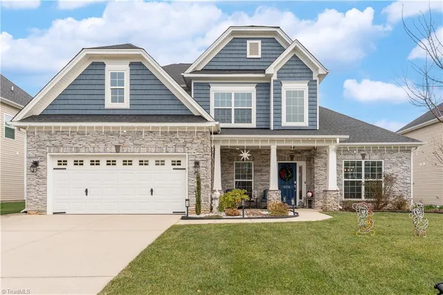 $575,000 | 5770 Highland Grove Drive, Summerfield, NC 27358