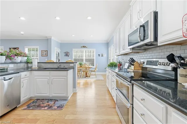 $575,000 | 5770 Highland Grove Drive, Summerfield, NC 27358