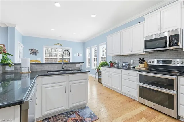 $575,000 | 5770 Highland Grove Drive, Summerfield, NC 27358