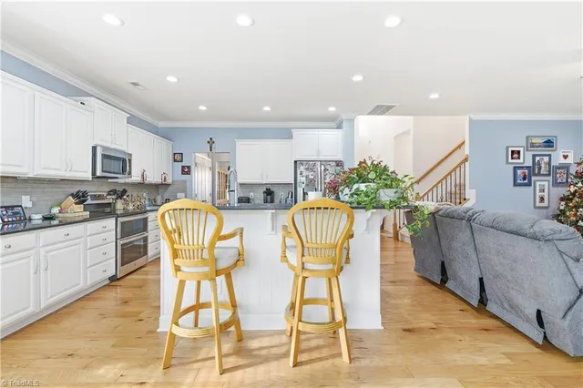 $575,000 | 5770 Highland Grove Drive, Summerfield, NC 27358