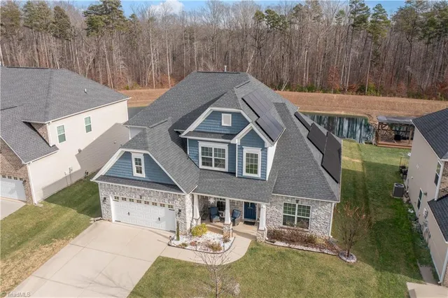 $575,000 | 5770 Highland Grove Drive, Summerfield, NC 27358