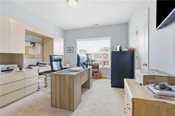 $575,000 | 5770 Highland Grove Drive, Summerfield, NC 27358