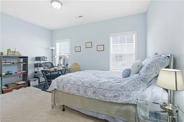 $575,000 | 5770 Highland Grove Drive, Summerfield, NC 27358