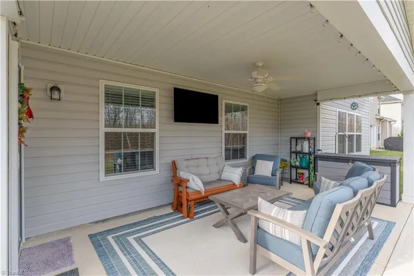 $575,000 | 5770 Highland Grove Drive, Summerfield, NC 27358