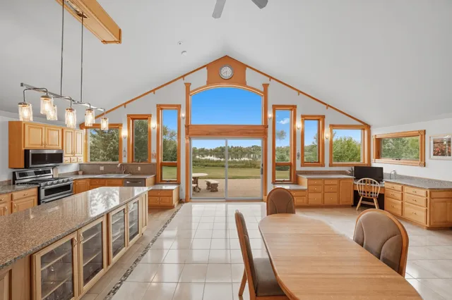 $1,295,000 | 10703 187th Street, Silver Lake, MN 55381