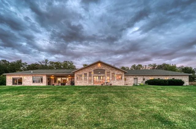 $1,295,000 | 10703 187th Street, Silver Lake, MN 55381