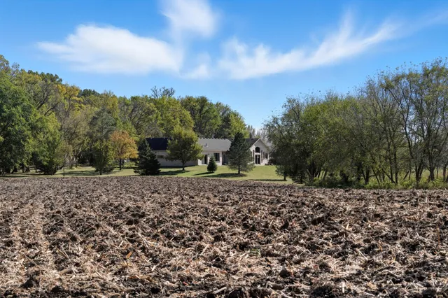 $1,295,000 | 10703 187th Street, Silver Lake, MN 55381