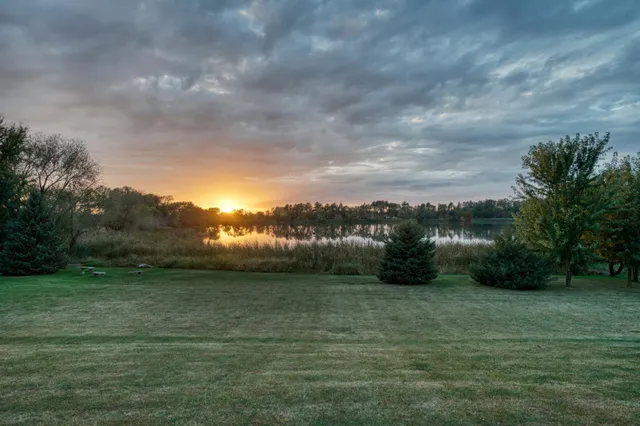 $1,295,000 | 10703 187th Street, Silver Lake, MN 55381