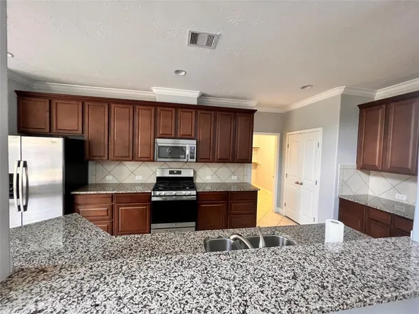 $3,000 | 26842 Trinity Trail, Cypress, TX 77433