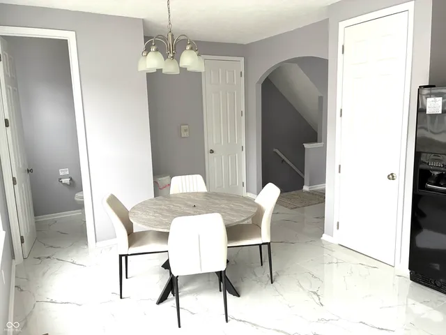 $3,200 | 328 West Main Street, Carmel, IN 46032