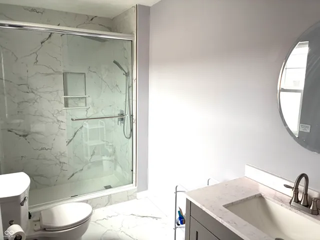 $3,200 | 328 West Main Street, Carmel, IN 46032