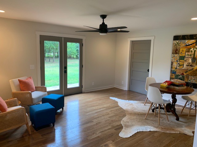 407 Bethlehem Road Lebanon, TN 37087 - Photo 14 of 39 a living room with furniture and a window