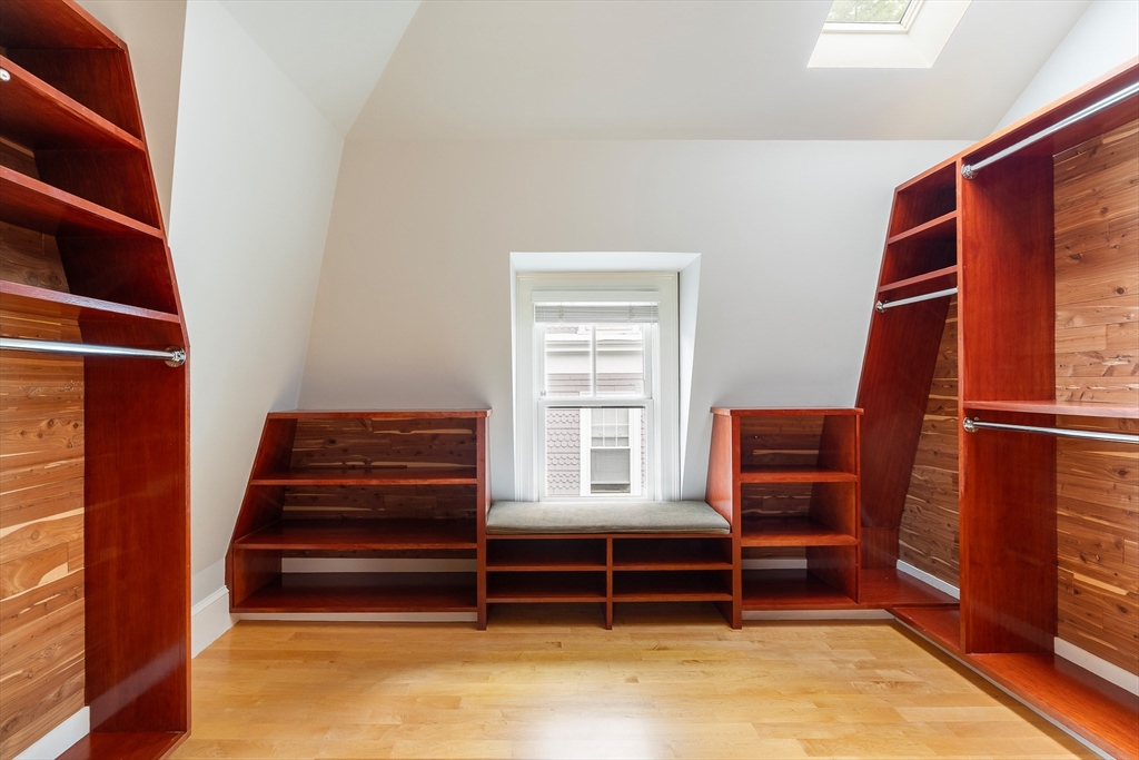 85 Upland Road Cambridge, MA 02140 - Photo 29 of 42