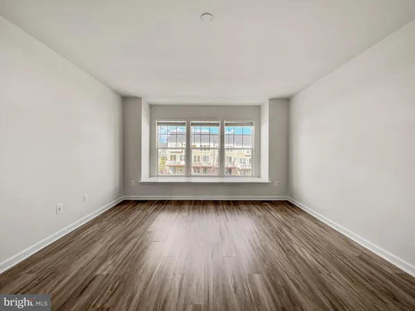 $2,800 | 439 Foxglove Way, Unit 102, Stafford, VA 22554