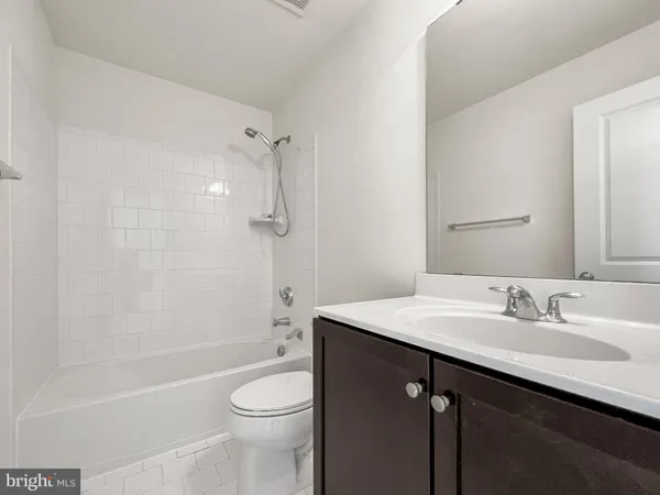 $2,800 | 439 Foxglove Way, Unit 102, Stafford, VA 22554